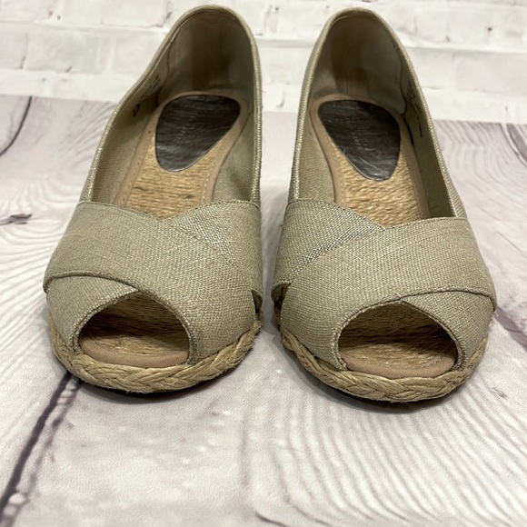 Lauren By Ralph Lauren Cecilia Pee-Toe Wedge Sandals Size 7.5 - Picture 2 of 12